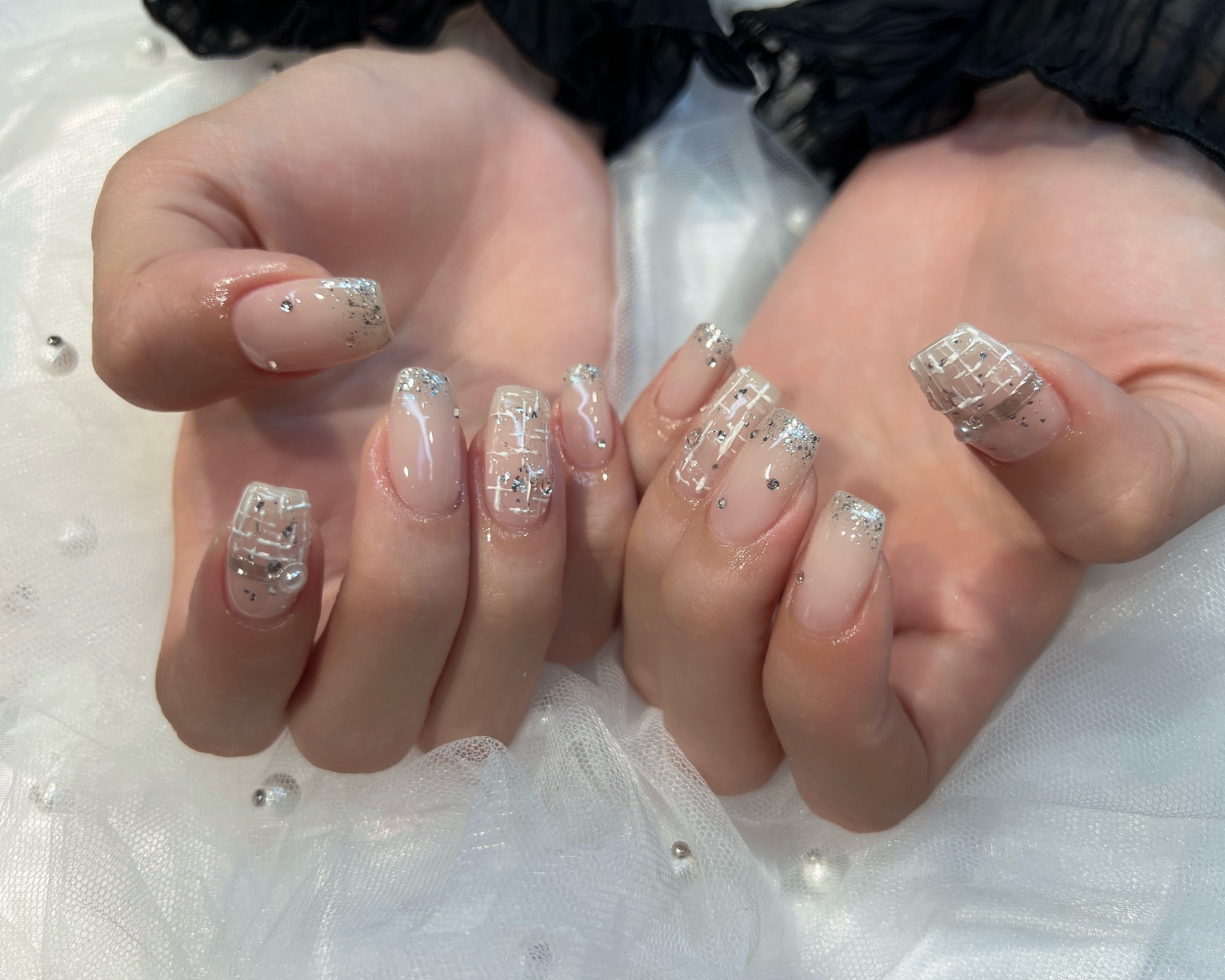 lavish_nail