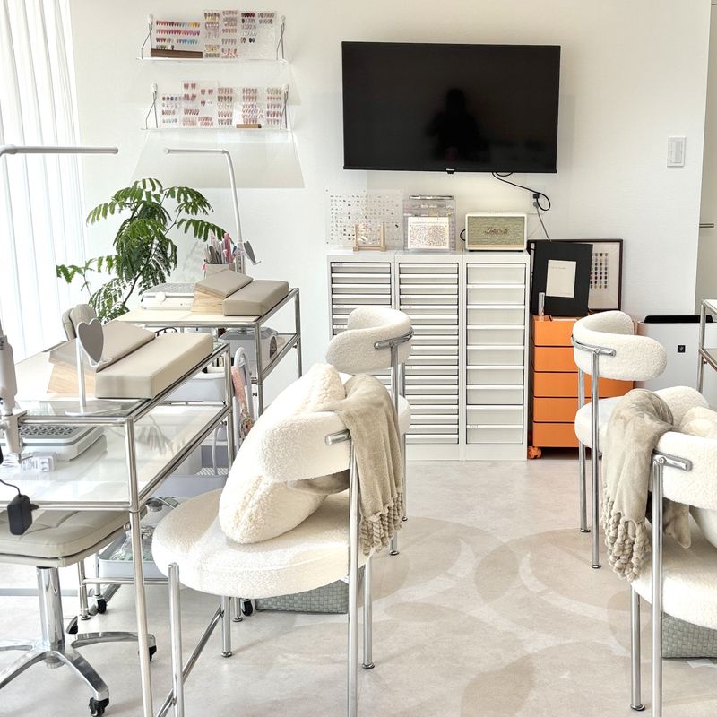 CHERIR NAIL 浦和店