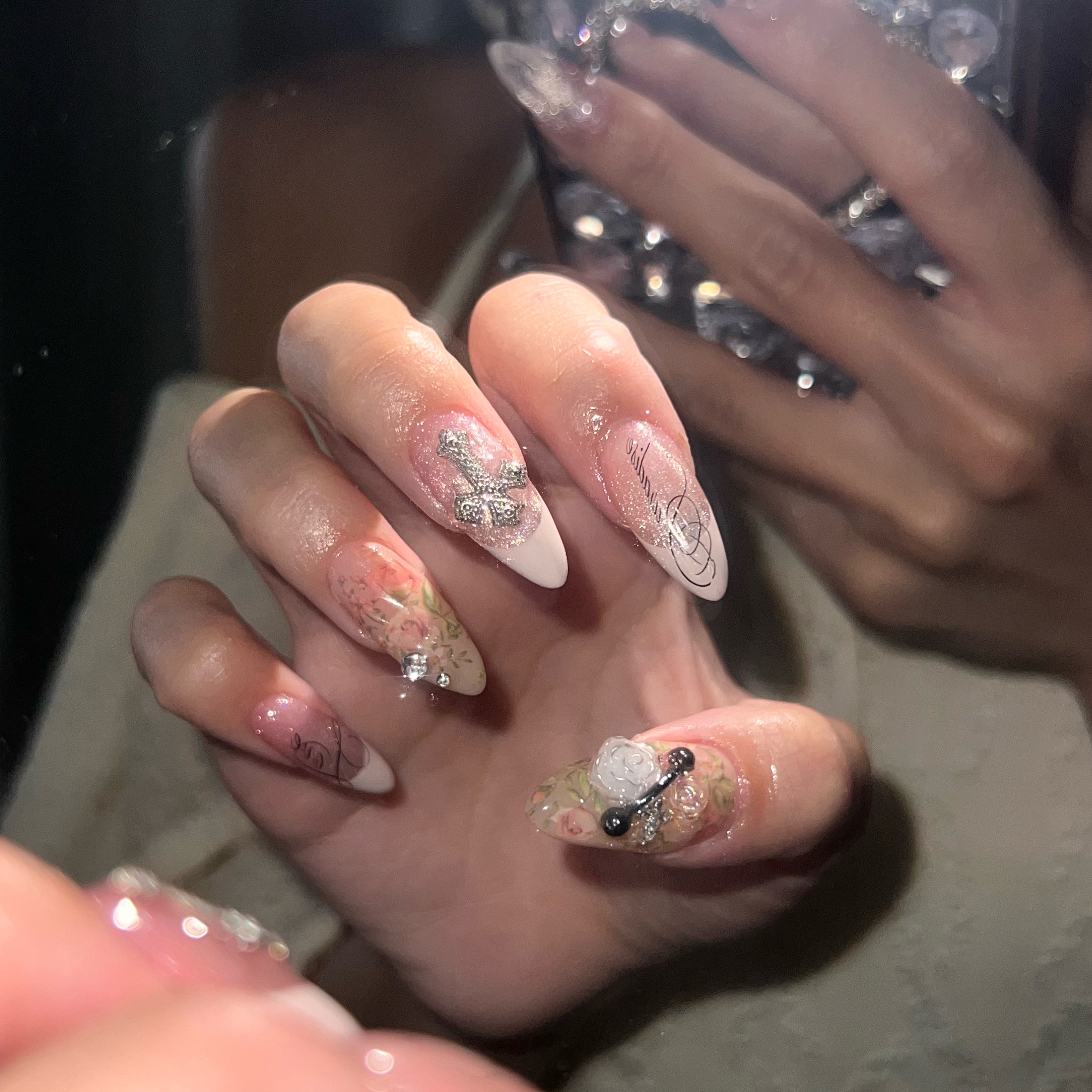 MOMO_NAIL.357