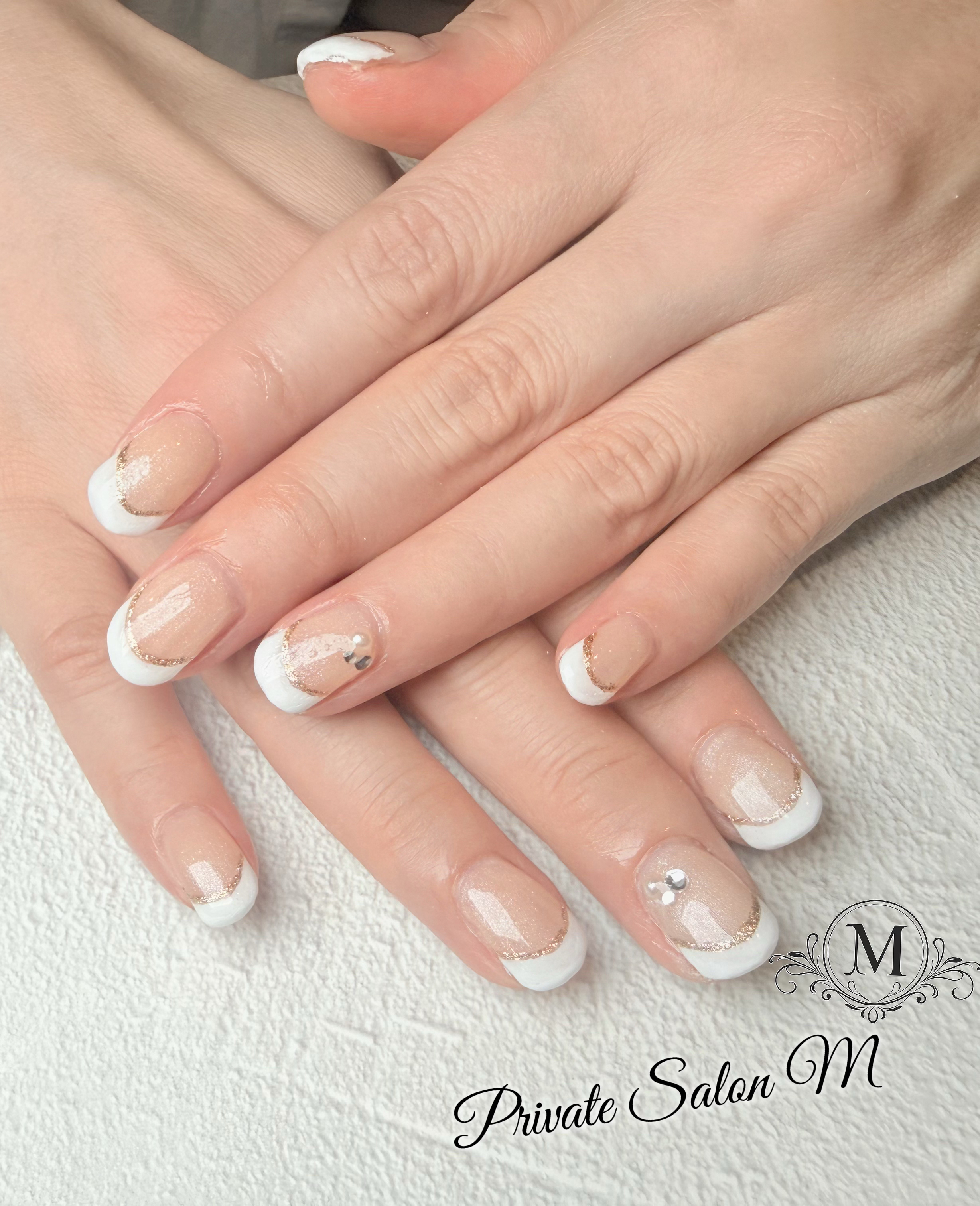 Private.Salon.M