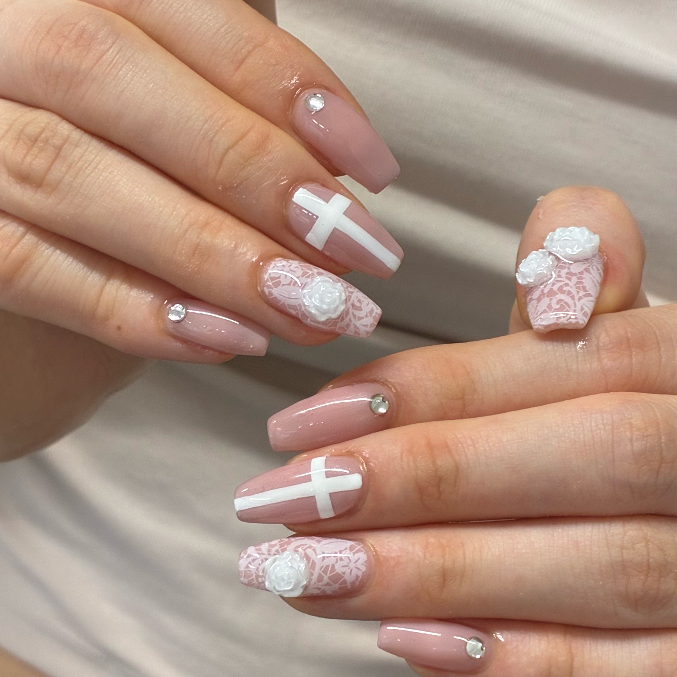 Risa_nail._.