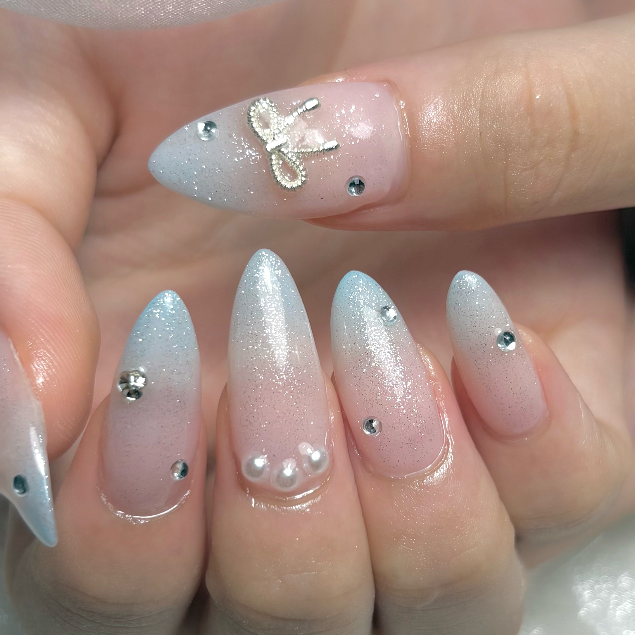 anela__613