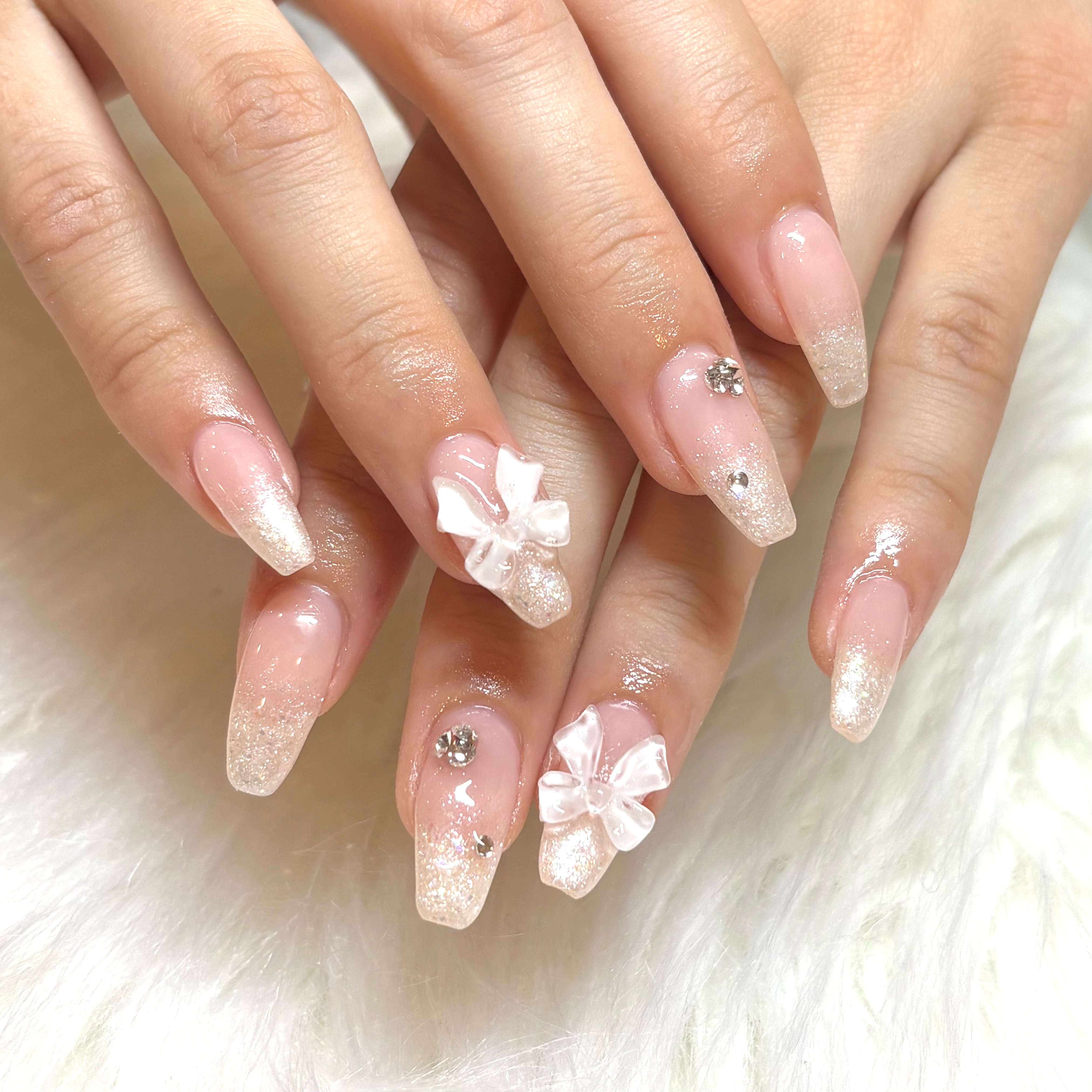 hina_trunail