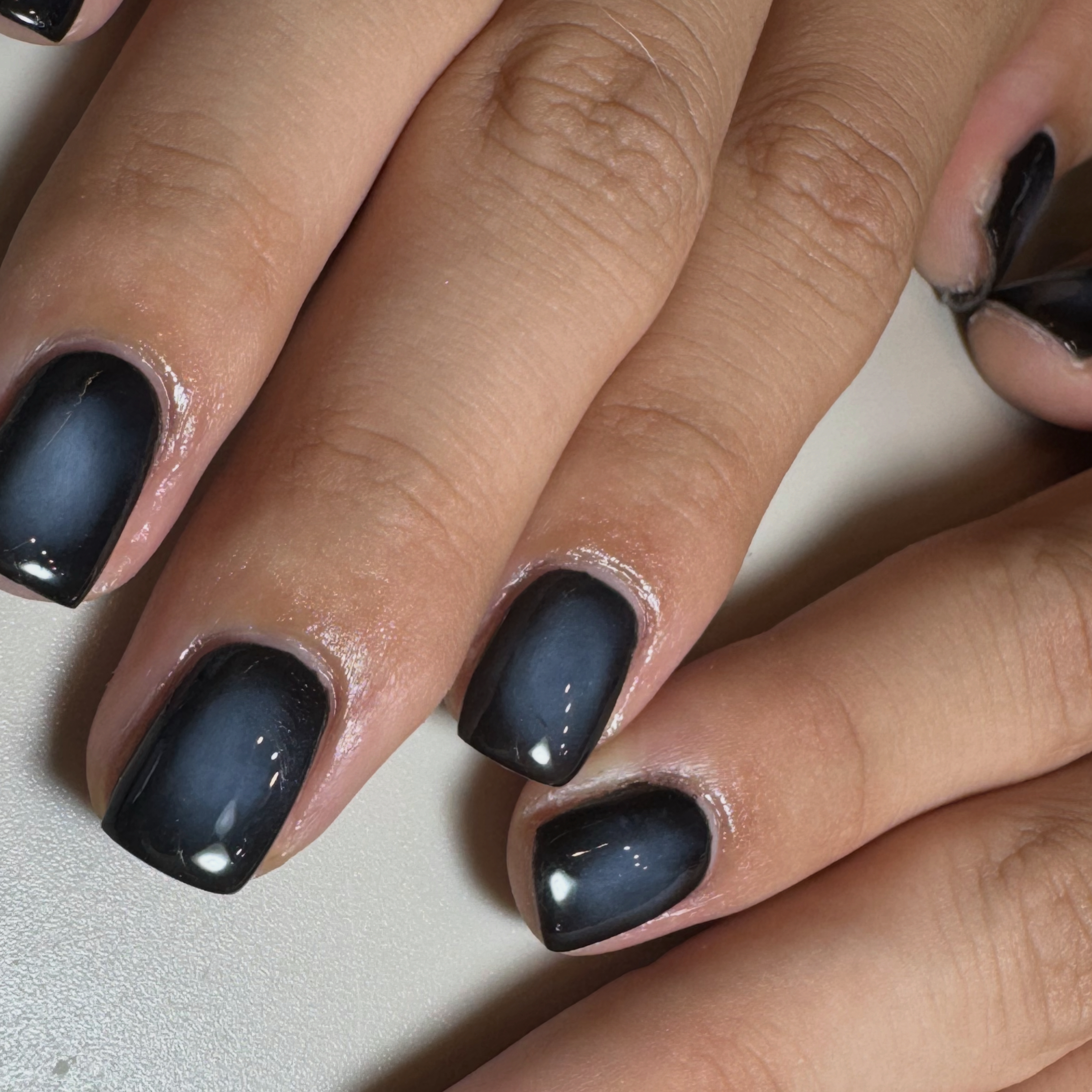 me_nail_meg