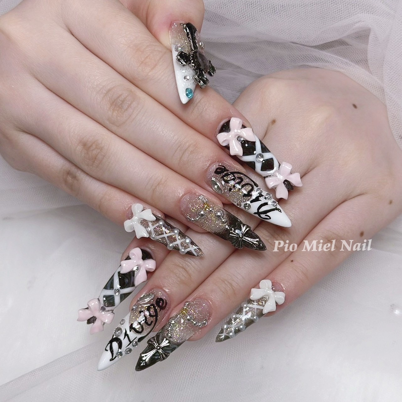 PIO_MIEL_NAIL_SHINJUKU