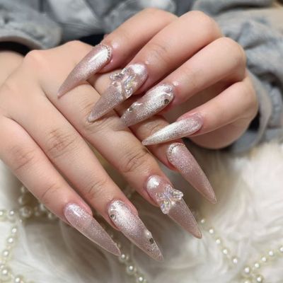 練習モデルジェルオフ無料💝チップ長さだしワンカラー🩷ラメグラデーション