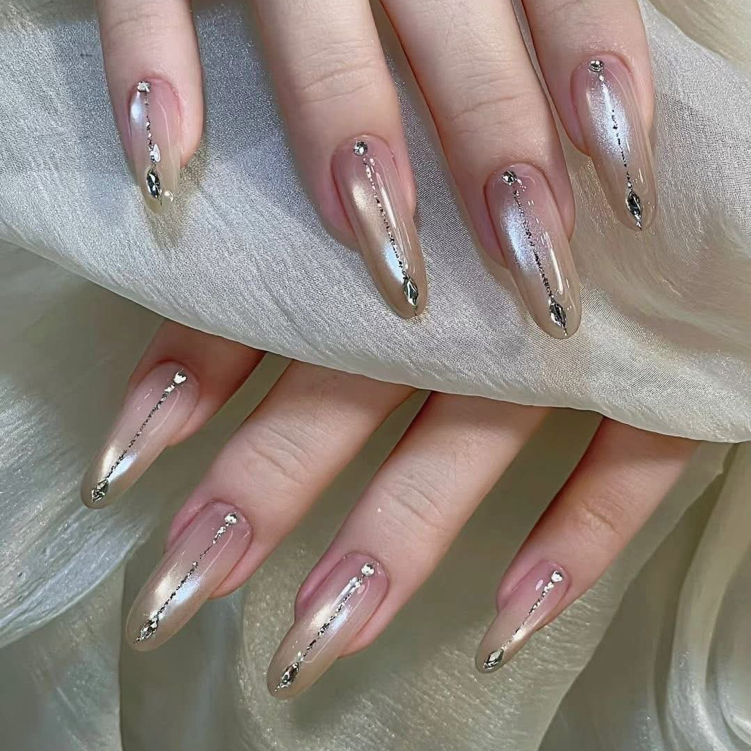 Meomeonail