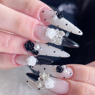 当店人気メニューNo.1✨スカルプ長さ出し+ジェルアート持ち込み🆗無制限乗せ放題