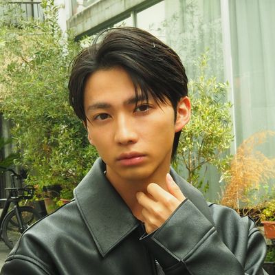 縮毛矯正(ストレートパーマ)＋メンズカット＋眉カット