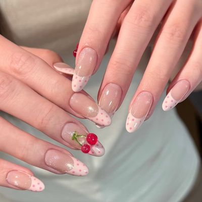 〈オフあり💅🏻ケア込み✨〉自爪ネイル⭐️  持ち込みデザインネイル✨🪞