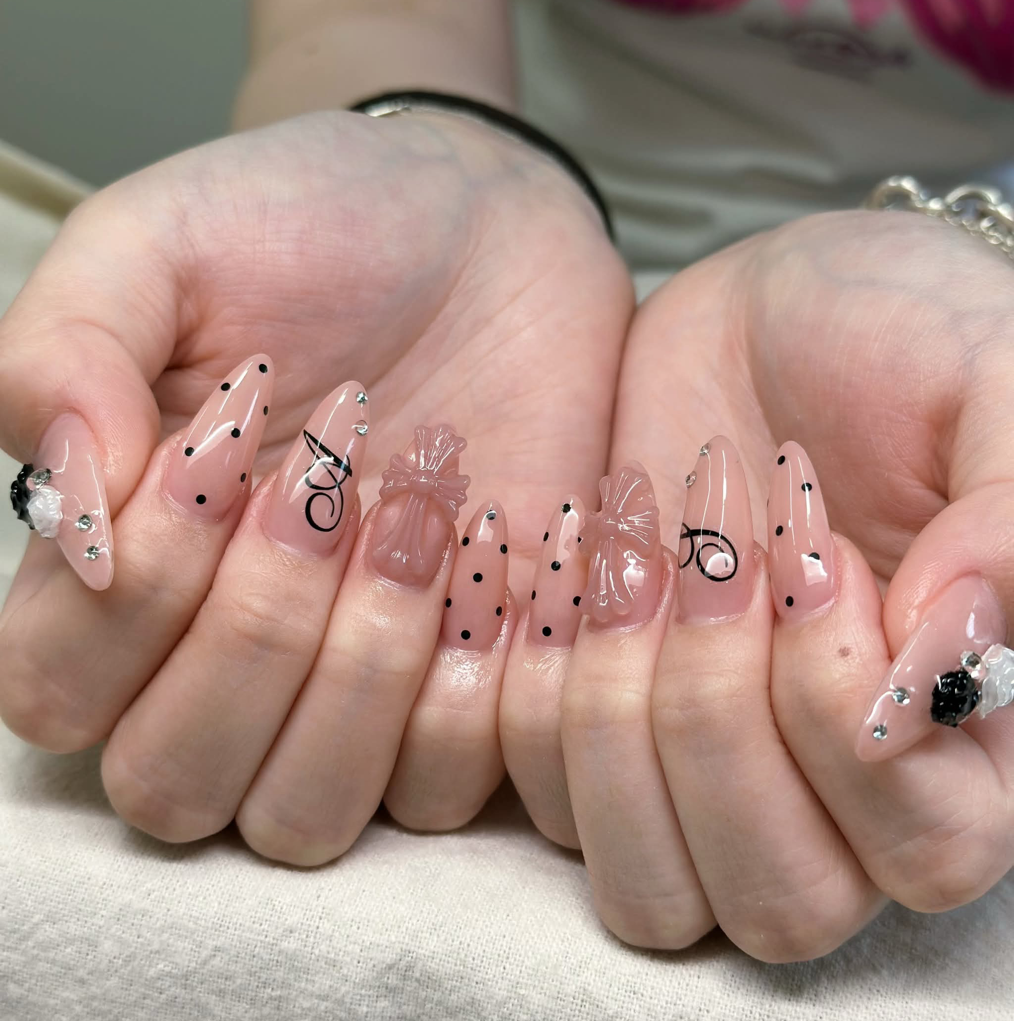 NAILS168_AN