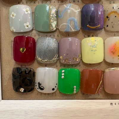 🌼練習モデルさん募集🌼フット定額コース・親指アートのみ他4本ワンカラー・