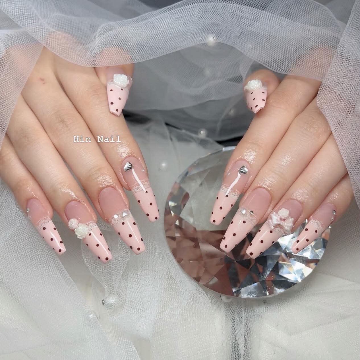 Hin.Nails_salon