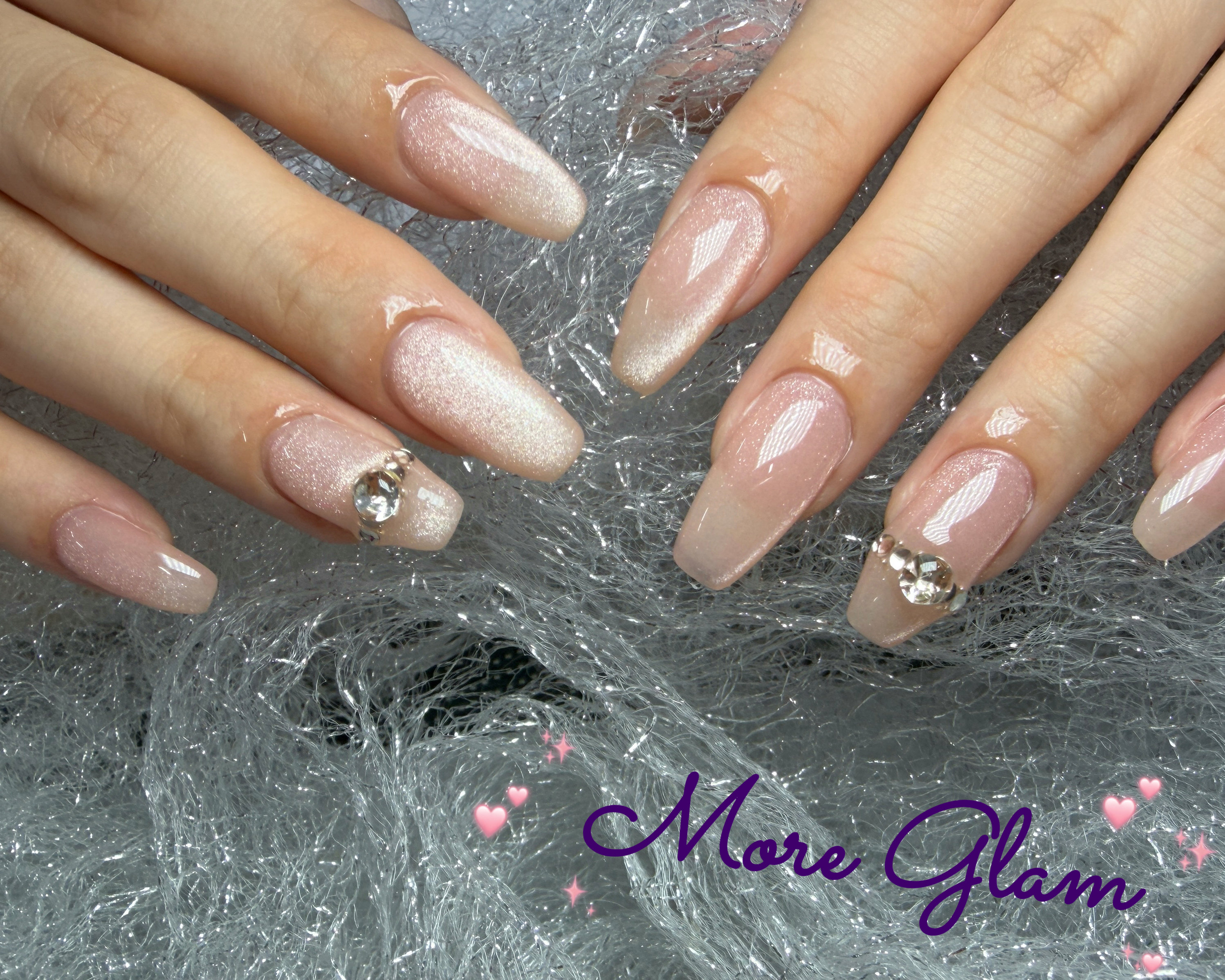 Moreglam2