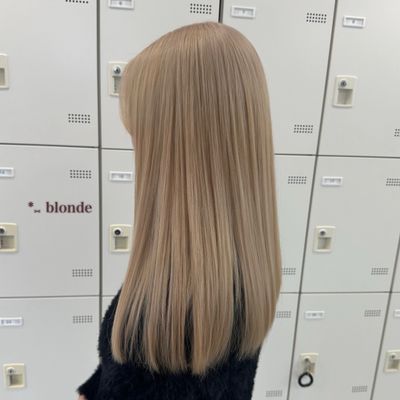 ケアブリーチトリプルカラー+髪質改善TR+炭酸spa