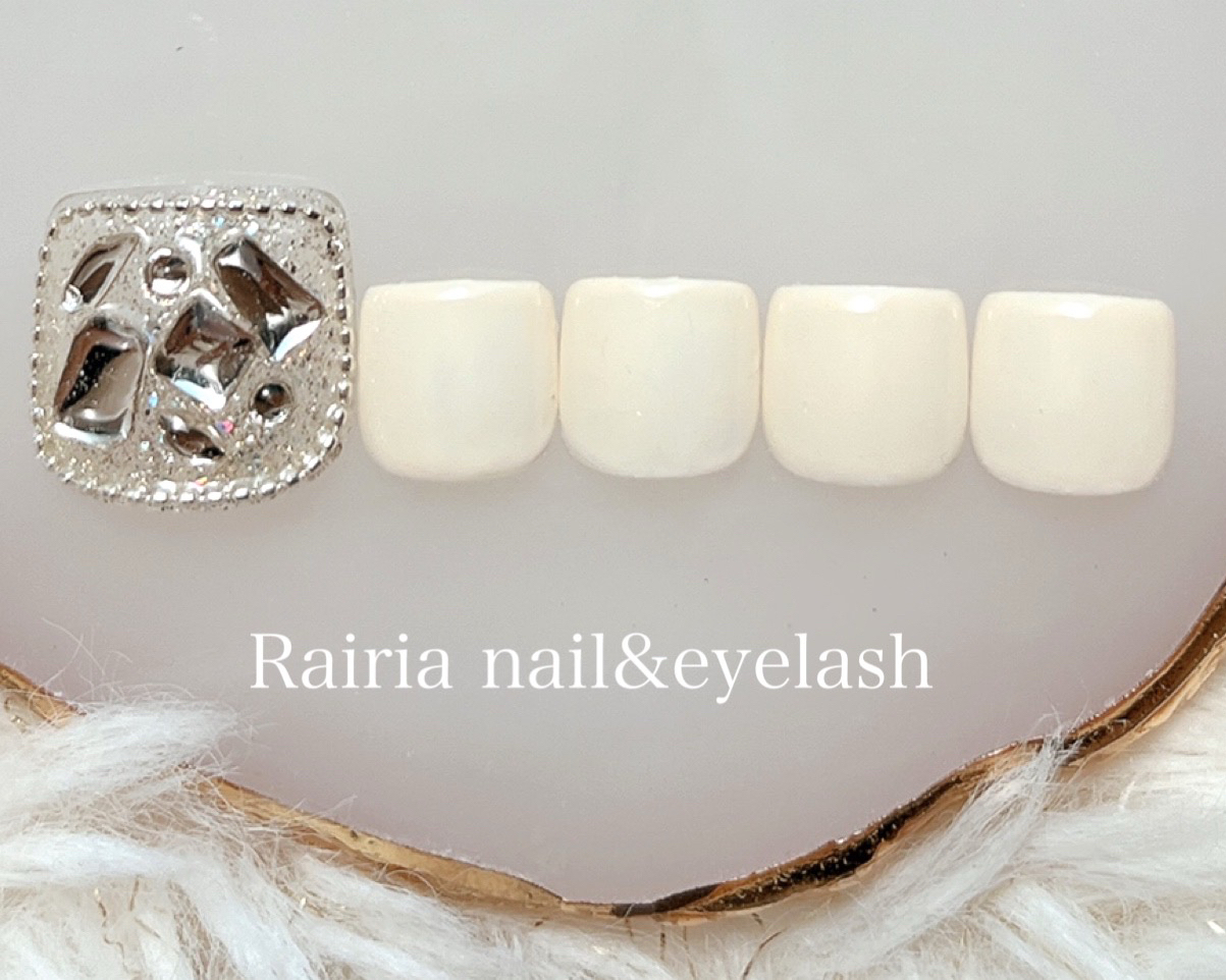 Rairia_nail_sayama