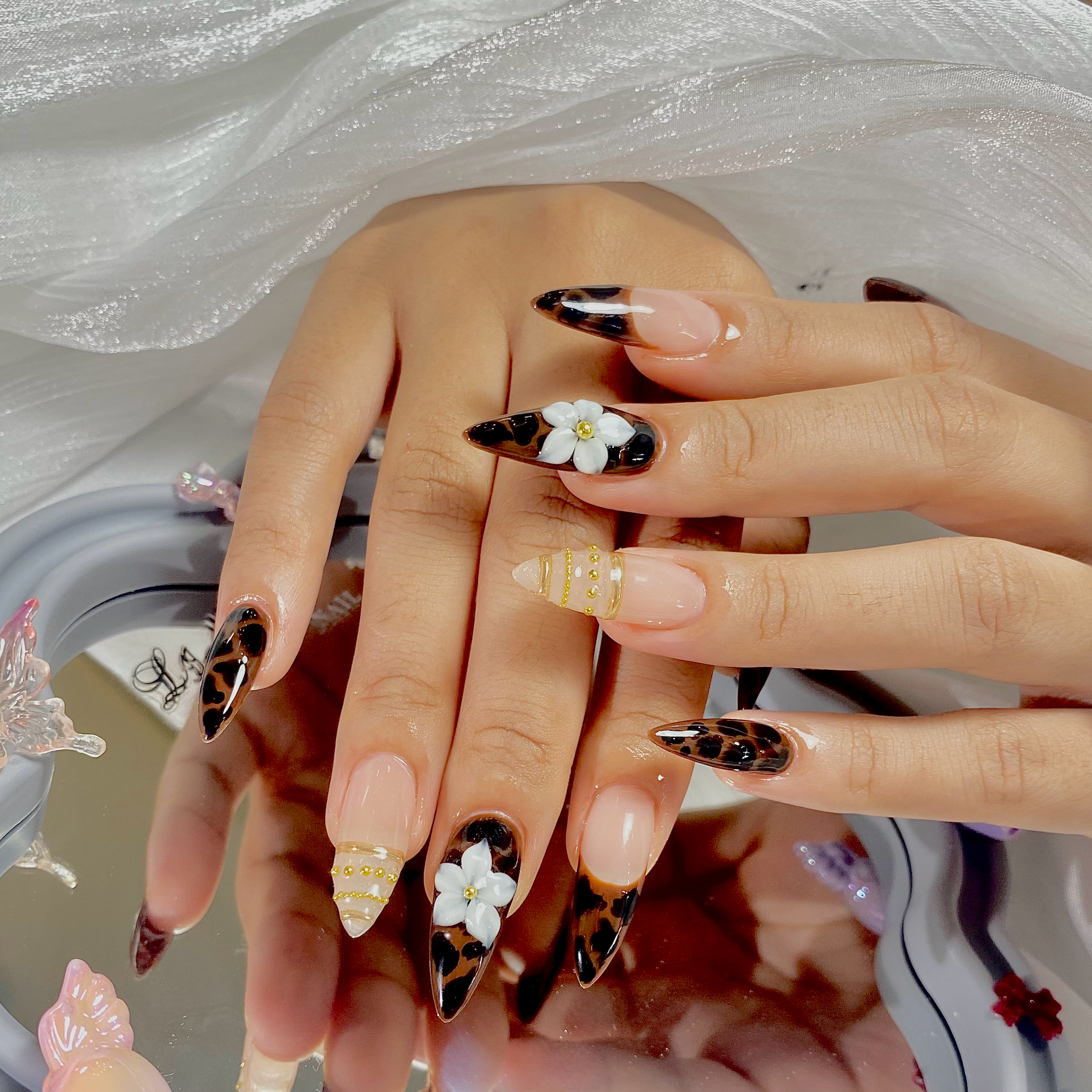 hihi_nail