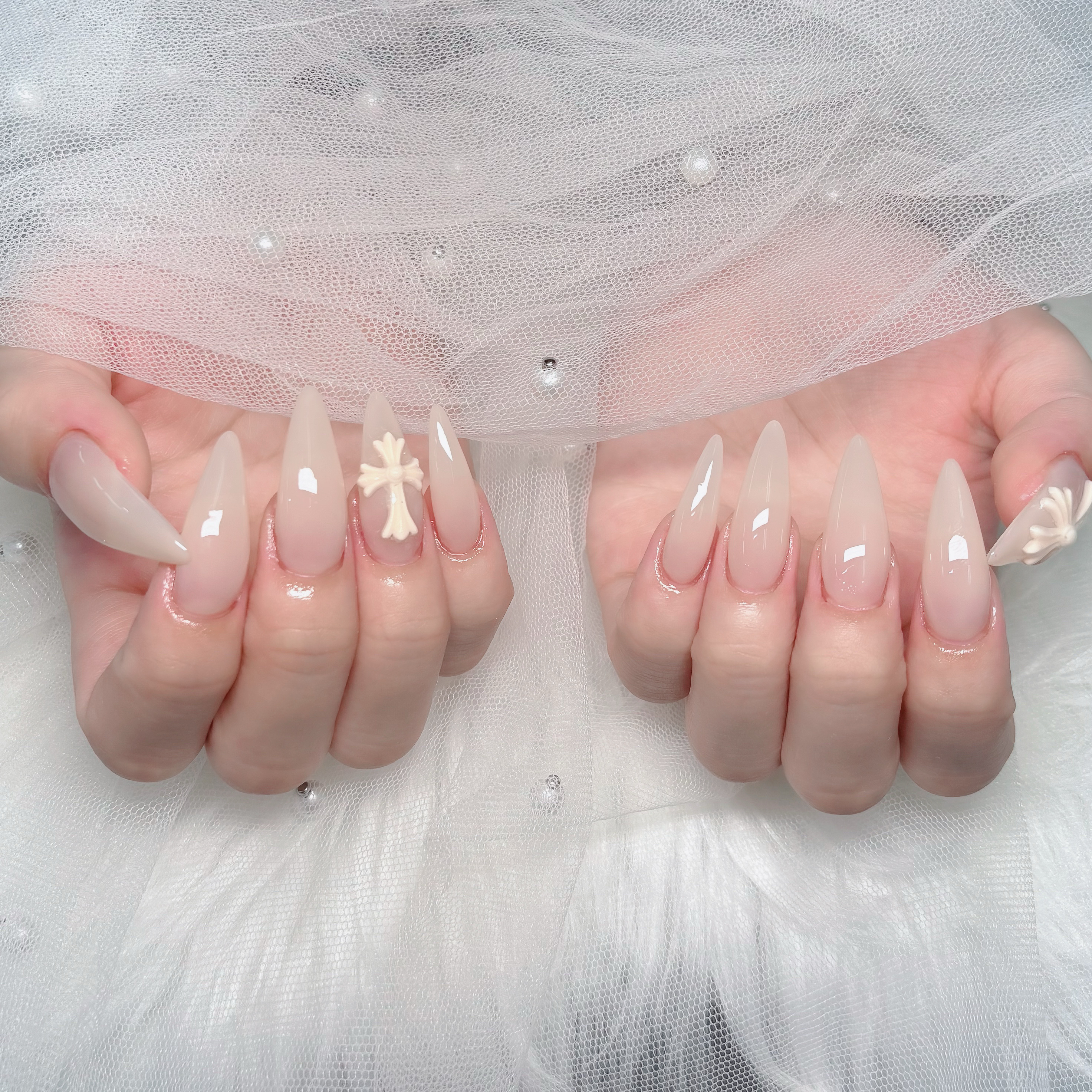 Nail_Rino