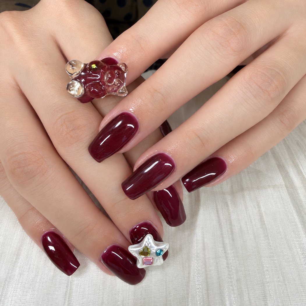 LIN_lYOUNAIL