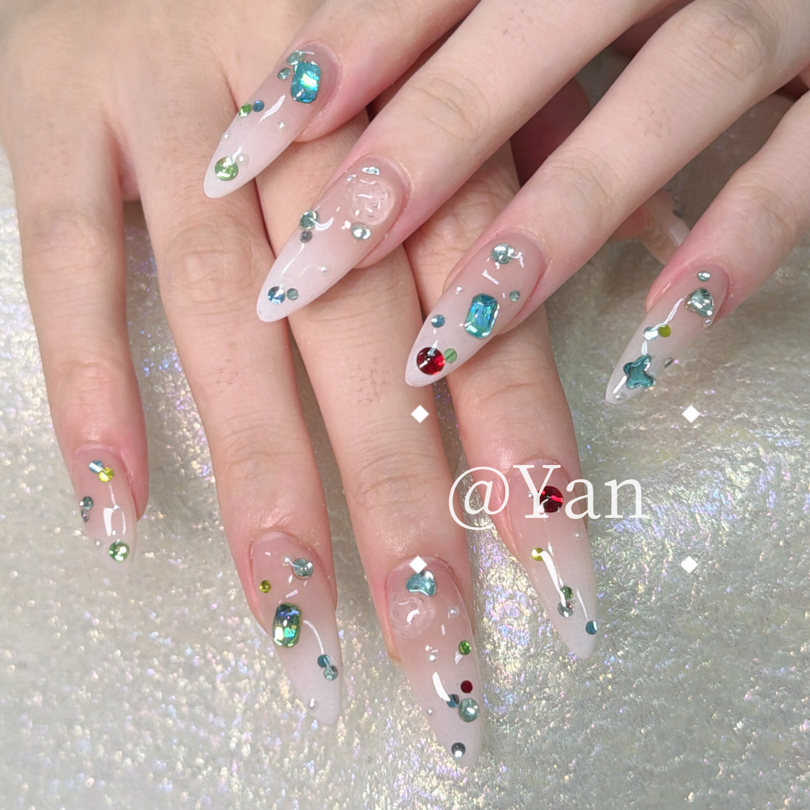 Queens_Yan