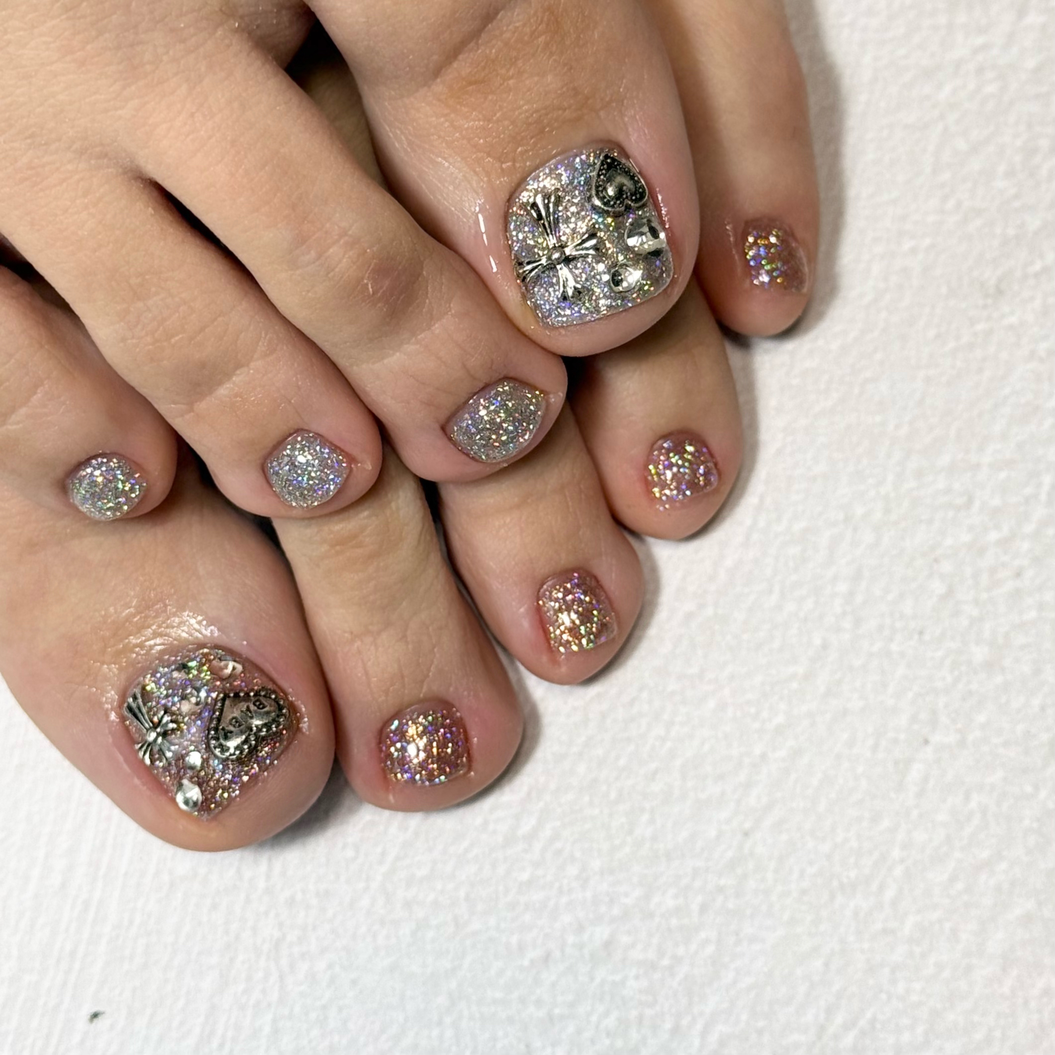 K.__nail