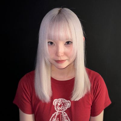 ホワイトカラー＋高濃度ケラチントリートメント