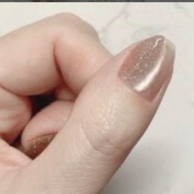 
【キラッとストーンが輝く☆】マグネット＋ストーン4粒コース☆【シンプル】