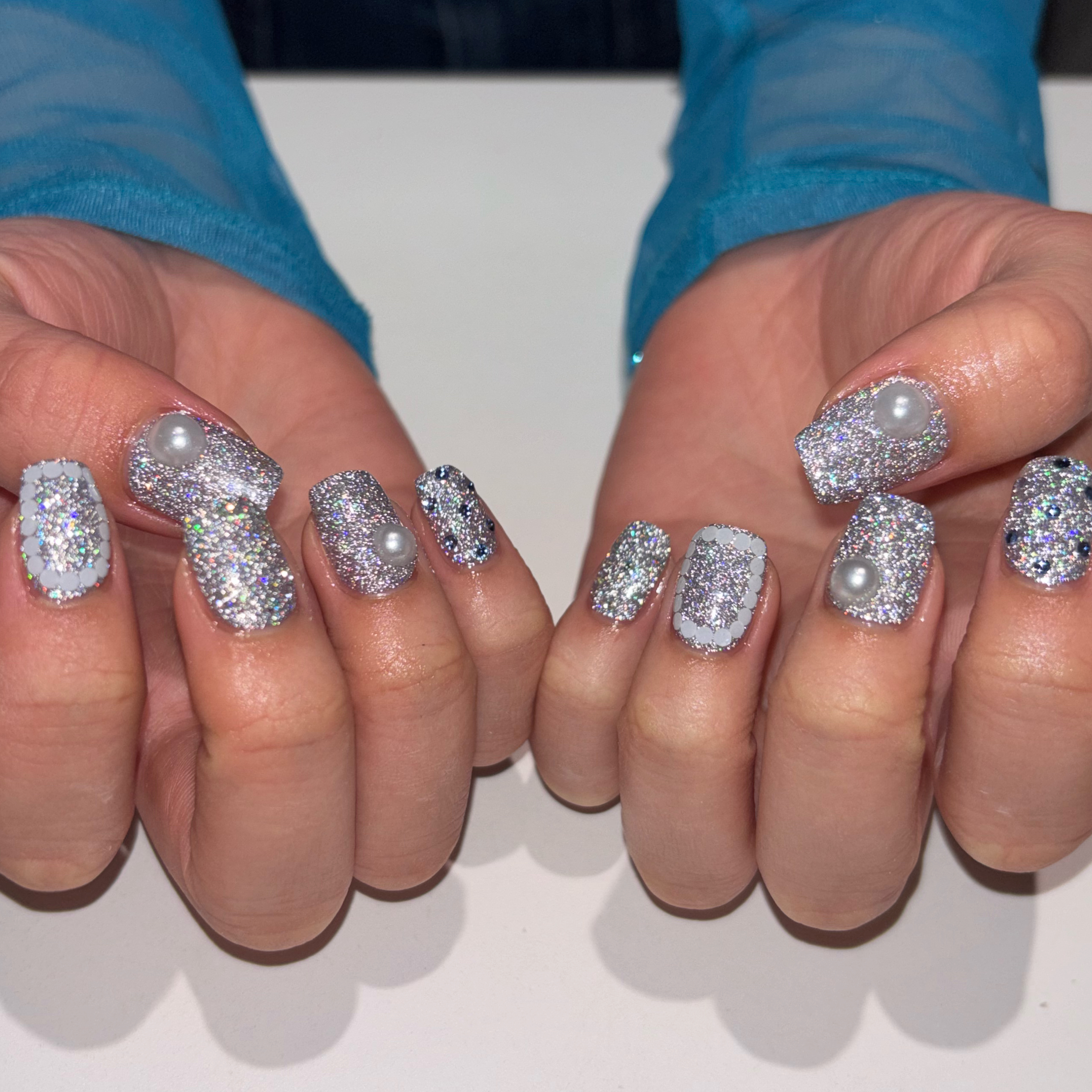 rei_s2_nail