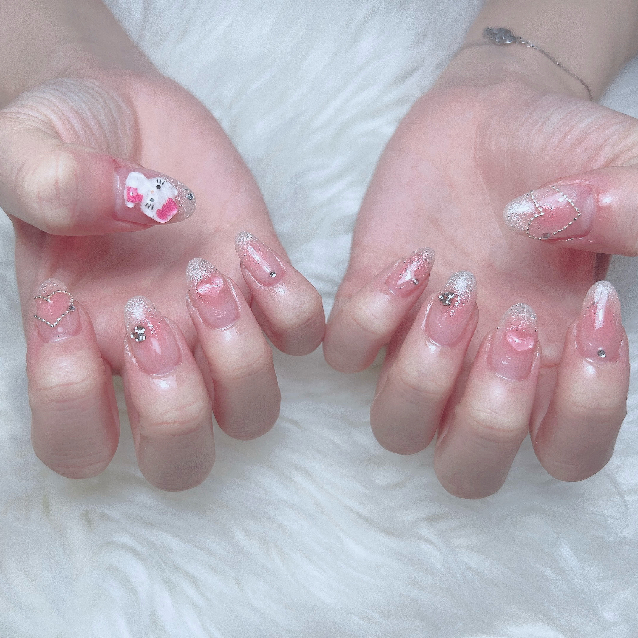 Har02_Nail