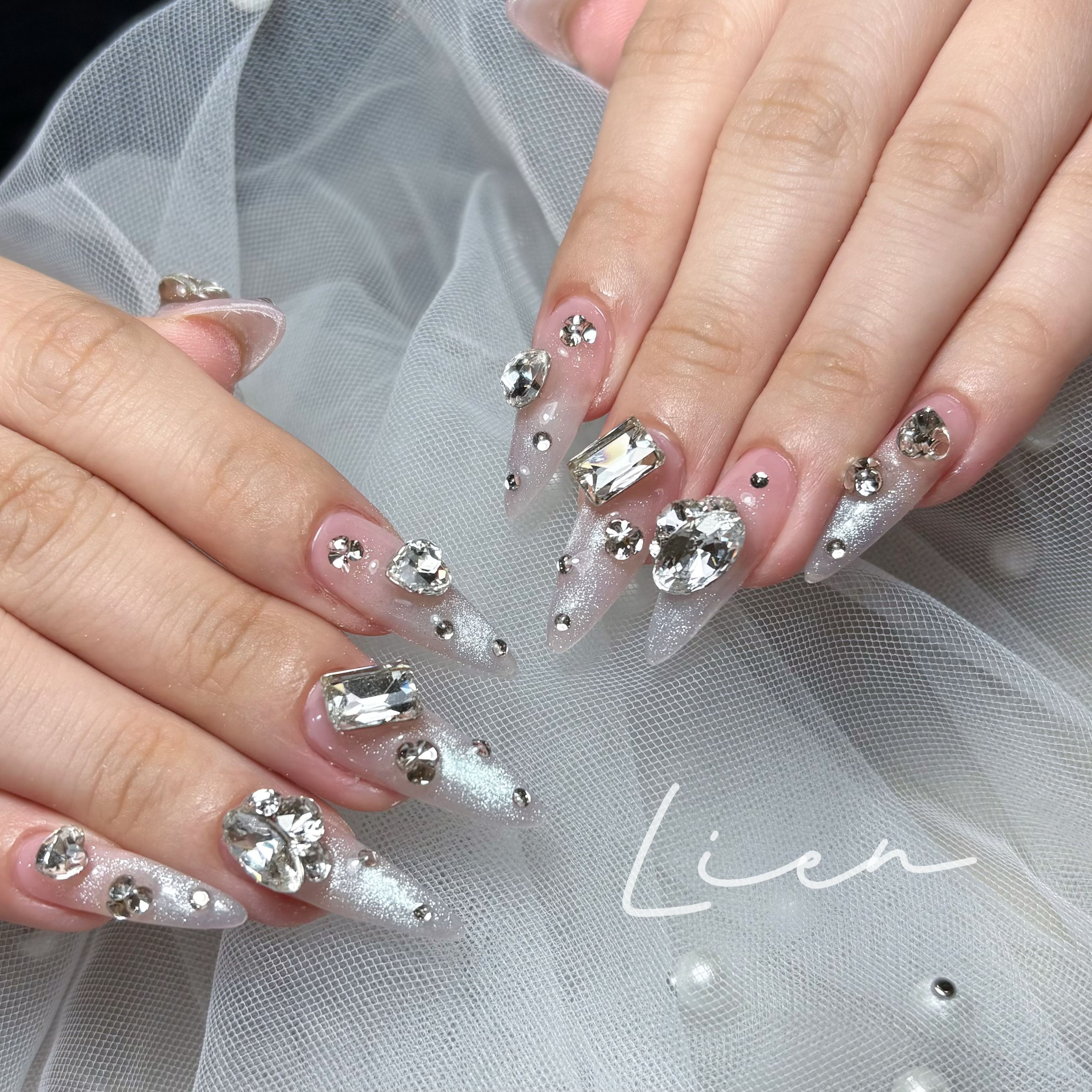Lien_nails
