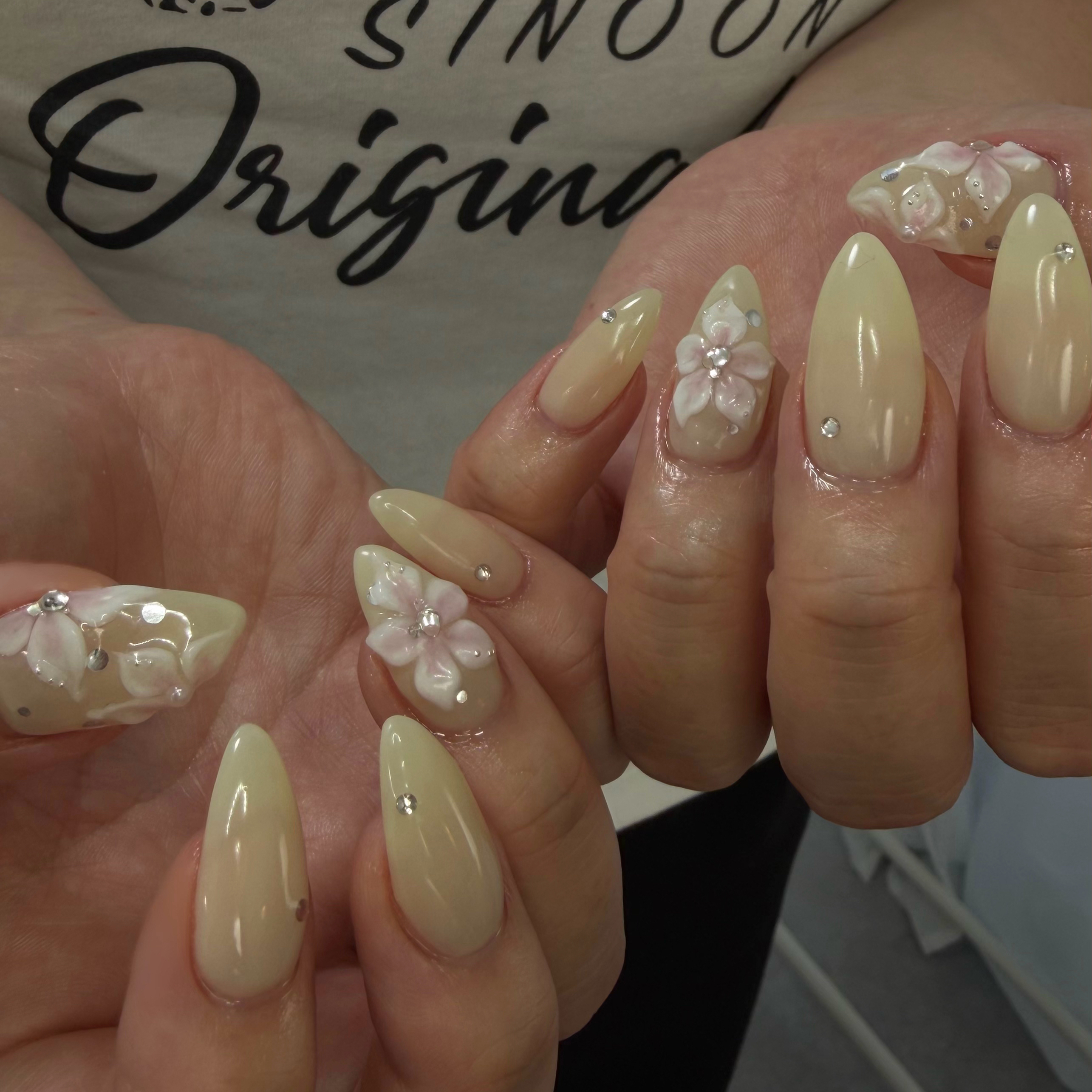 nail_a.__