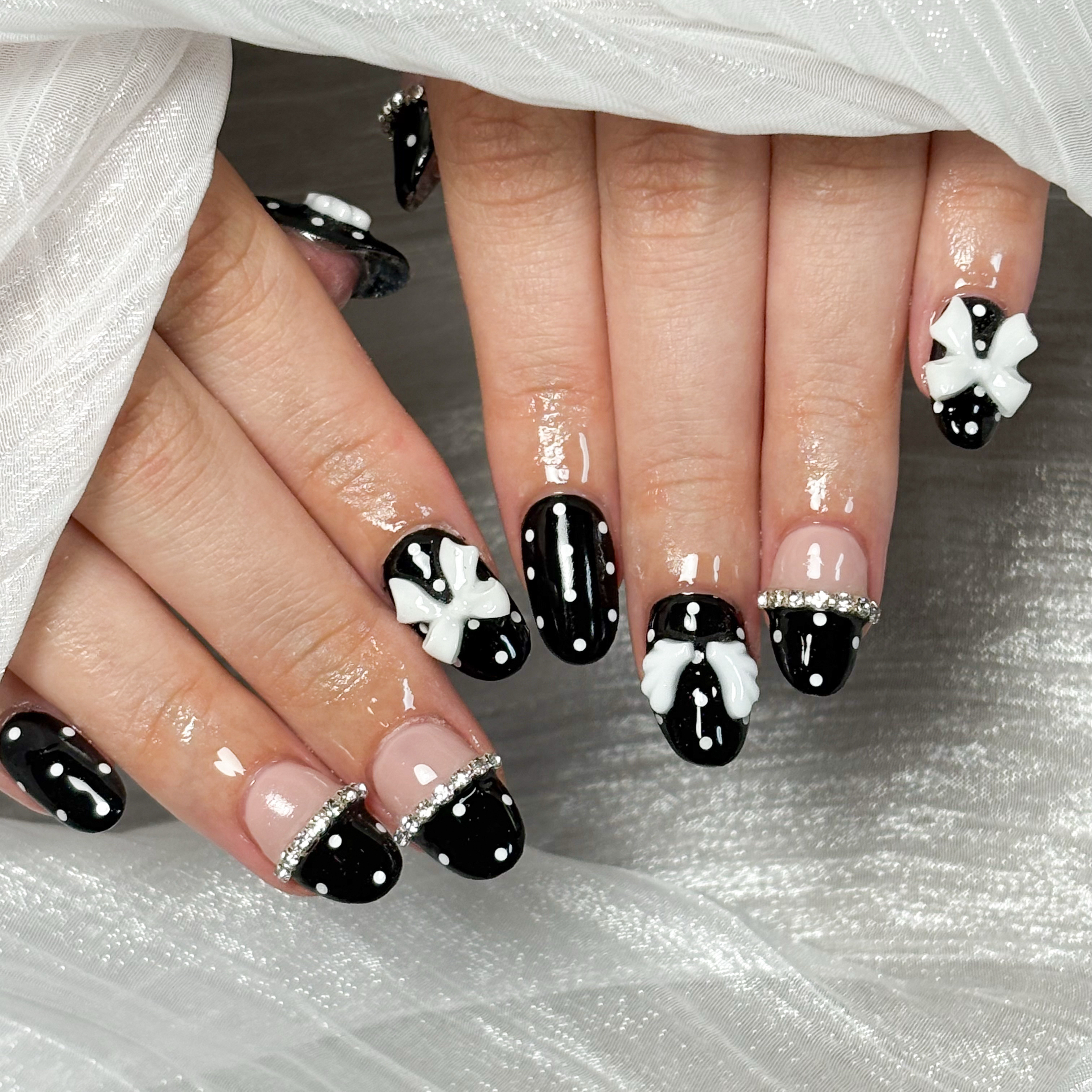 Lia__nail