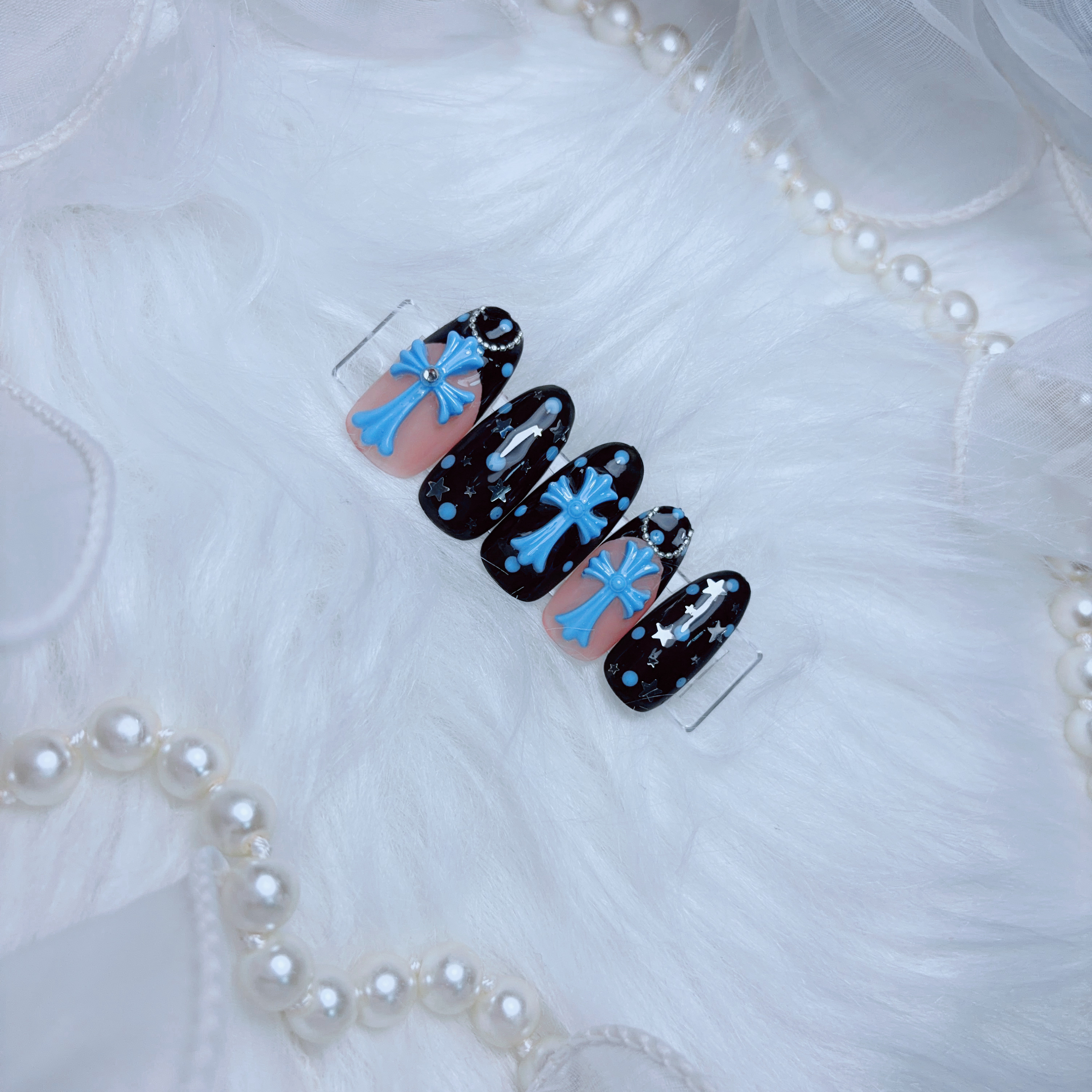 Nail.eye_Spina