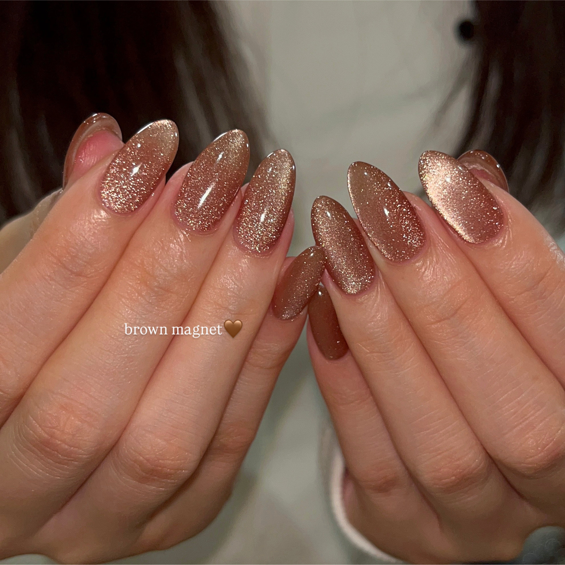 nails_maho