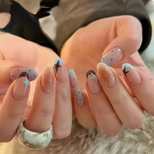 miumiu_nail