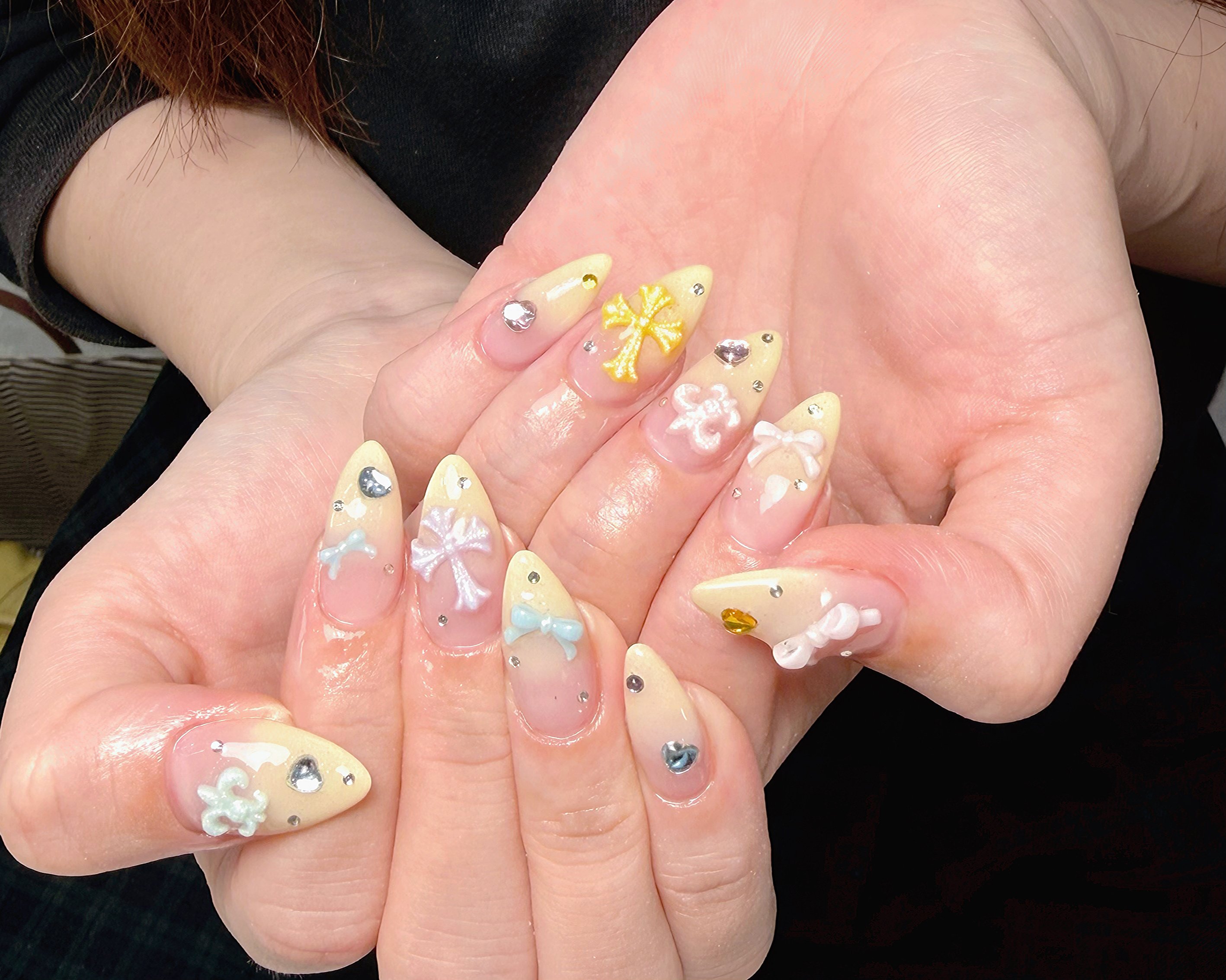 UM_NailSALON