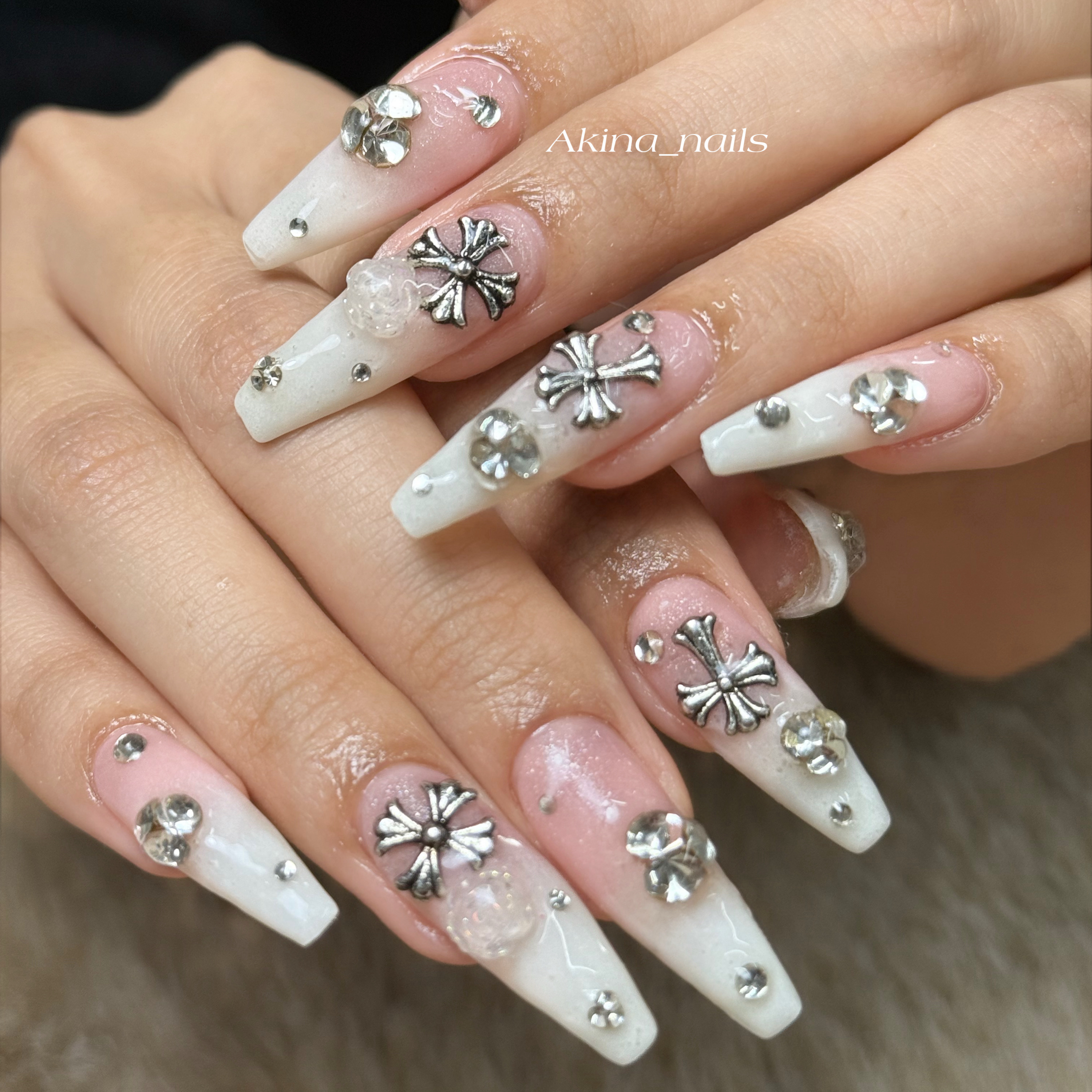 Rina_lucienailSalon
