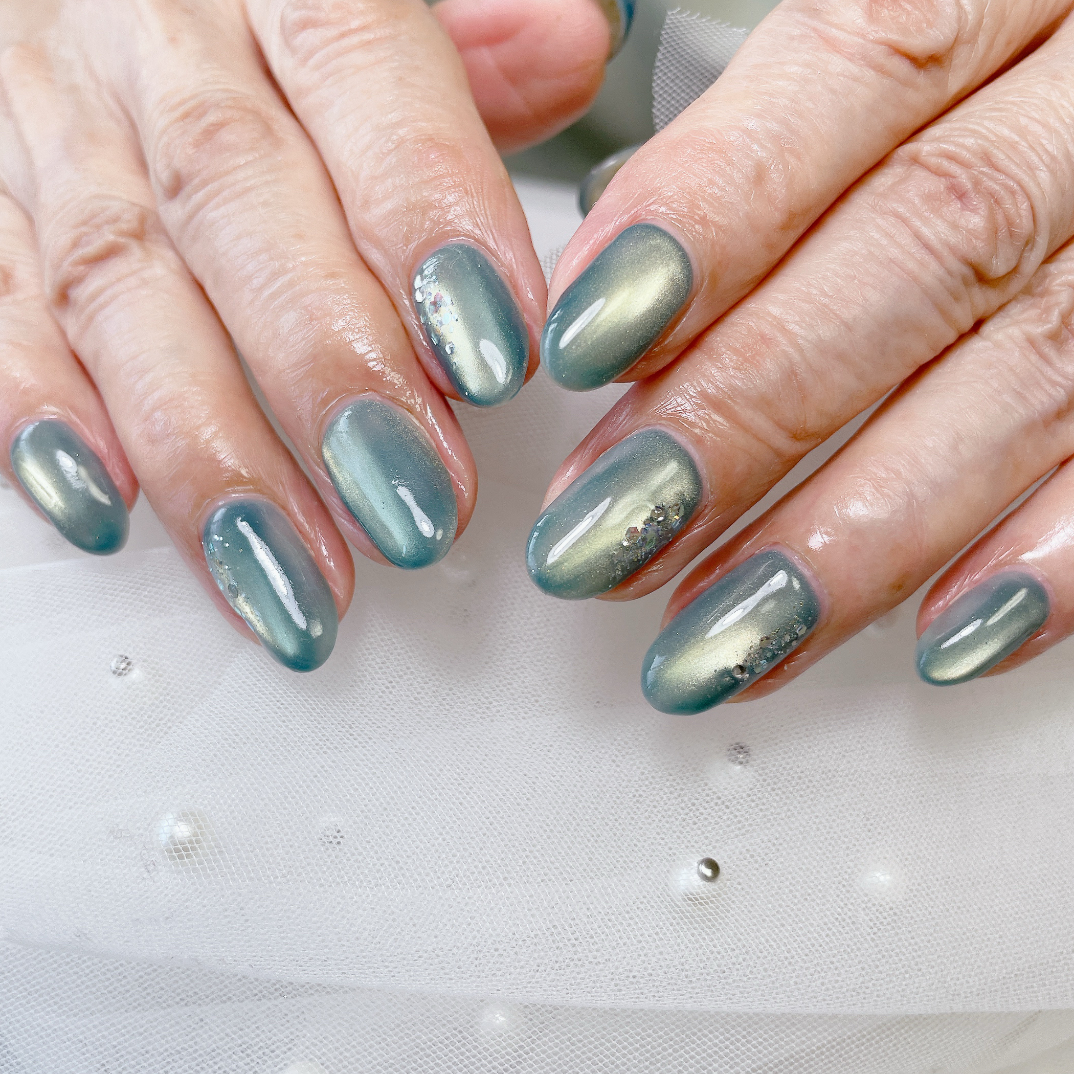 Tiara_nail_mari
