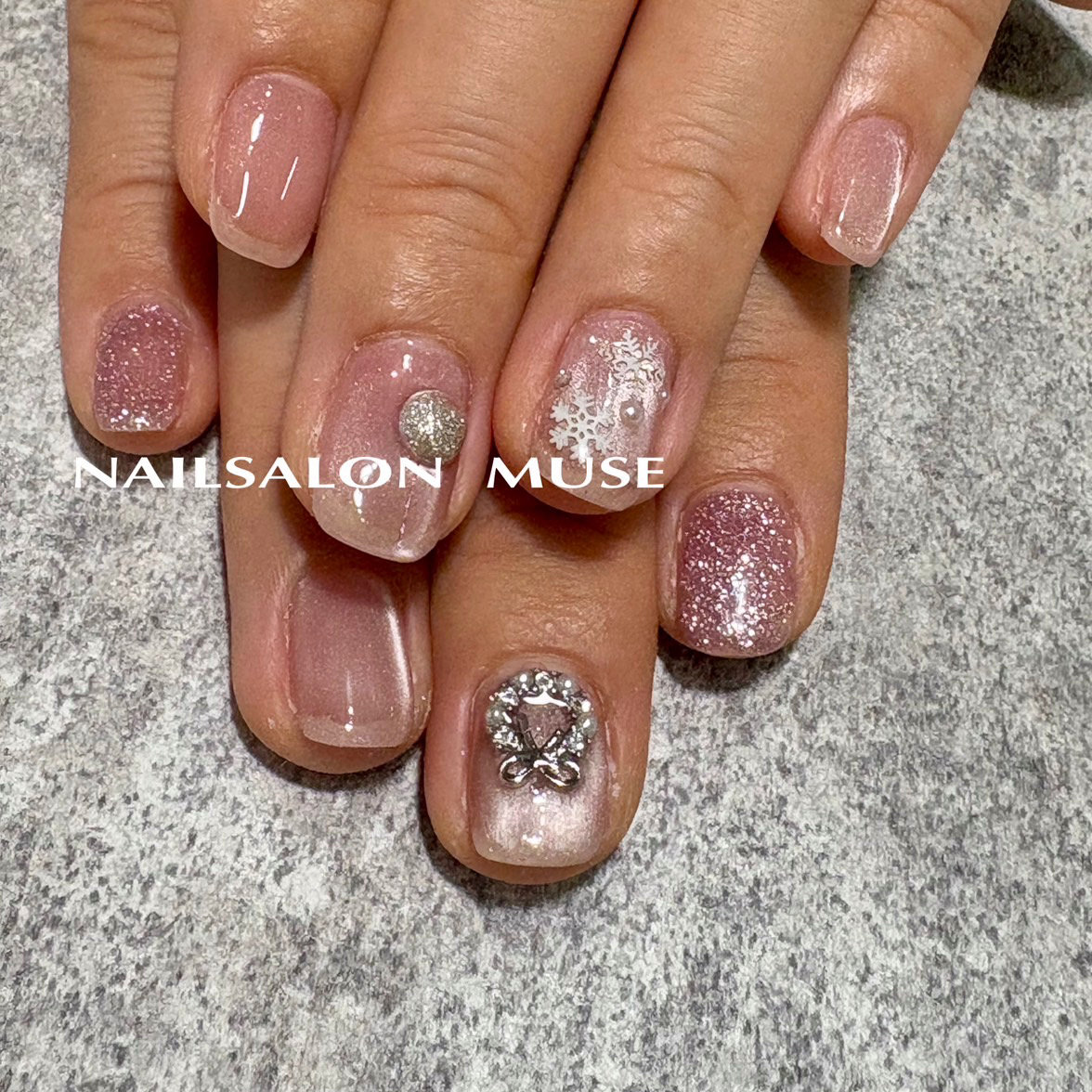 Nail_muse_