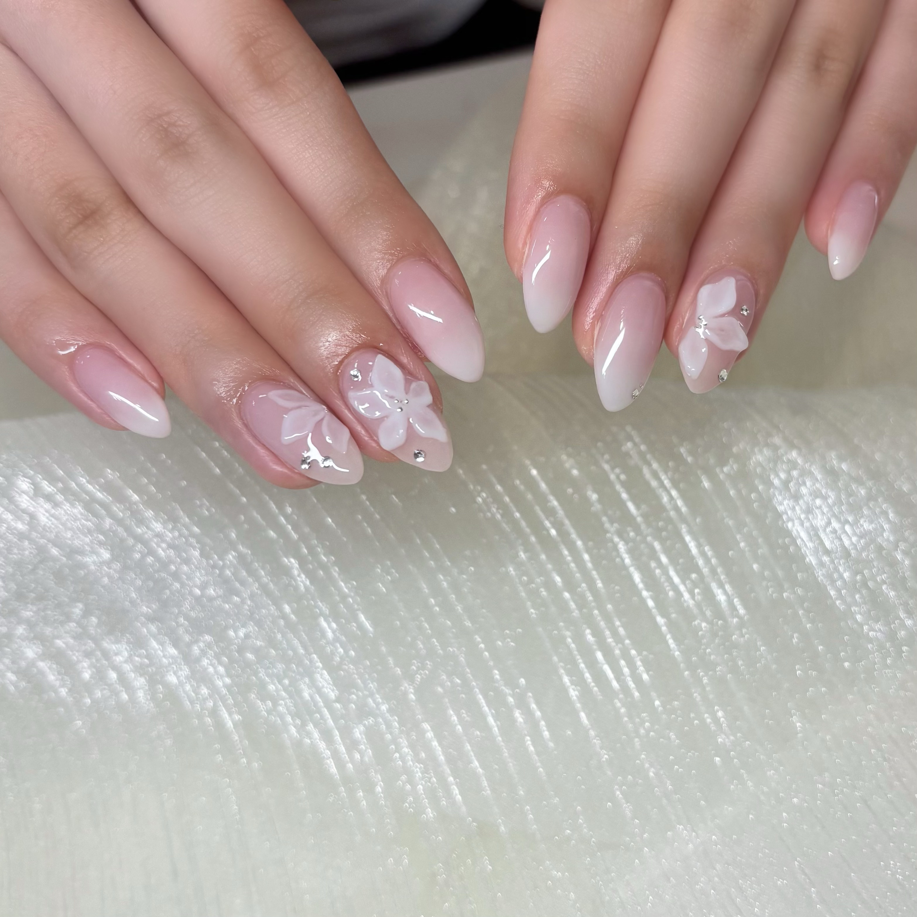 nail_yua_MURE