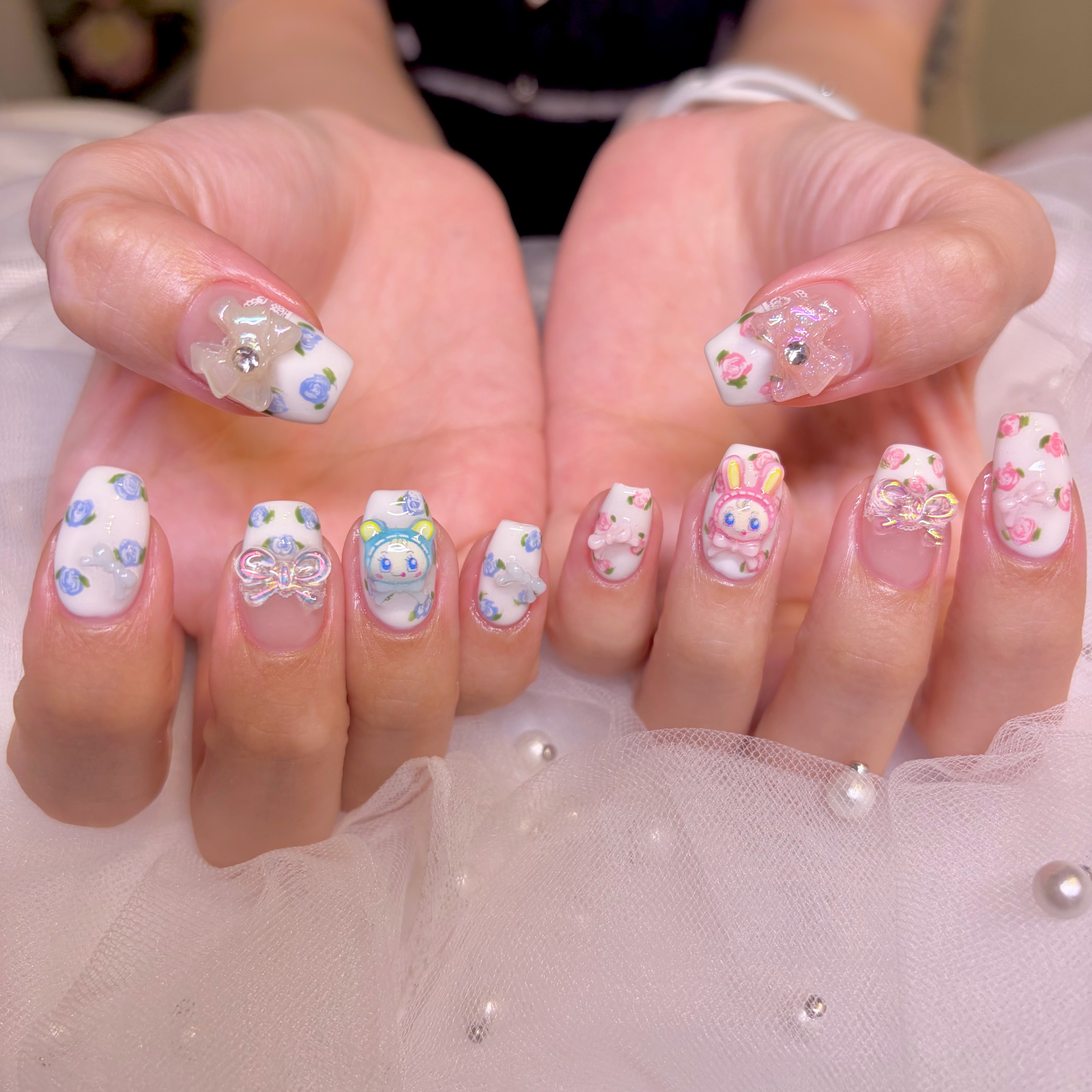 emu.nails