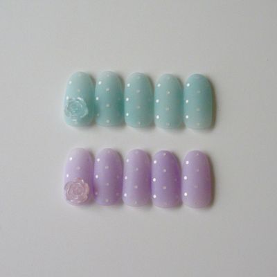 【オフあり】マットドットネイル 