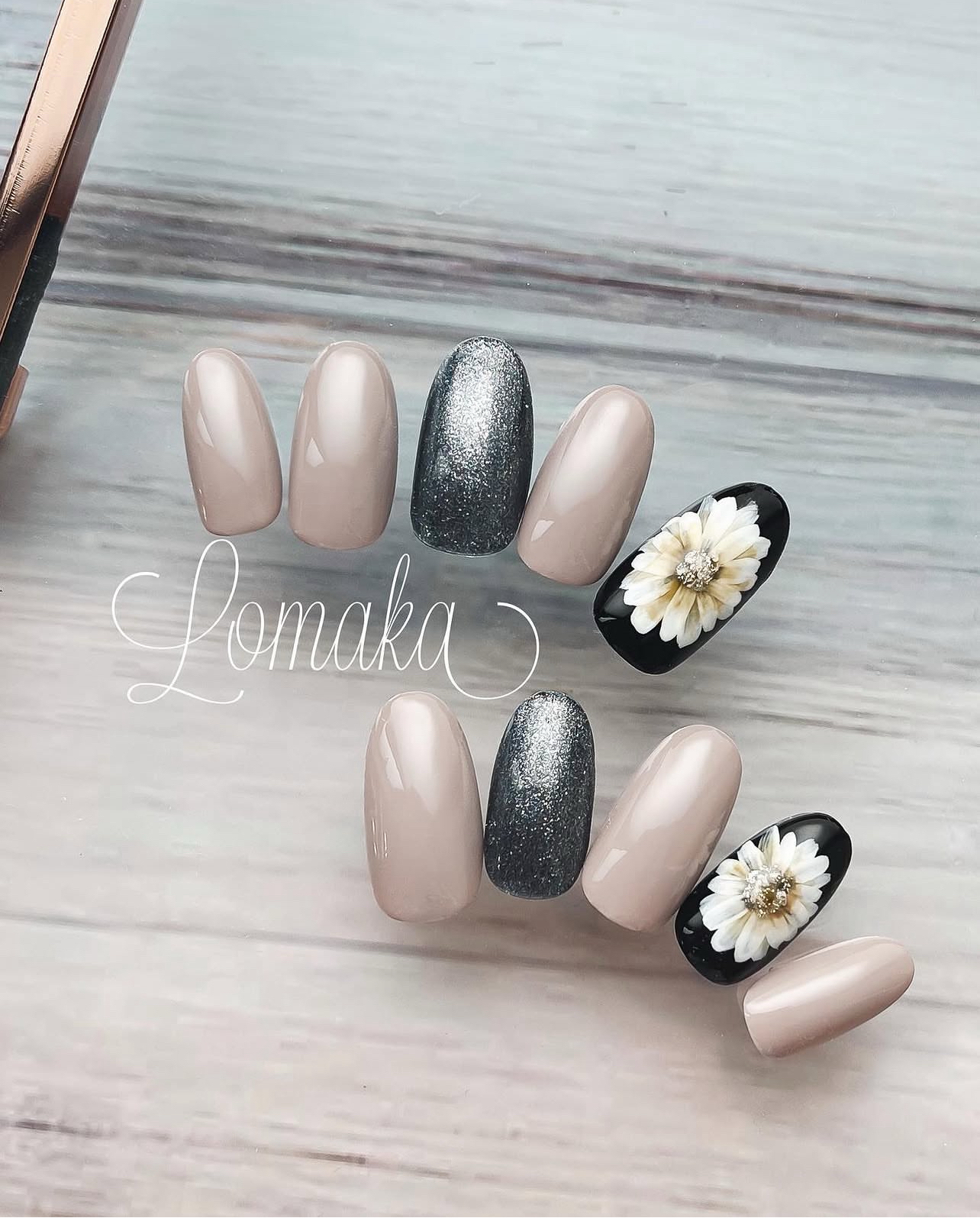 Natural_beautynail_Lomaka