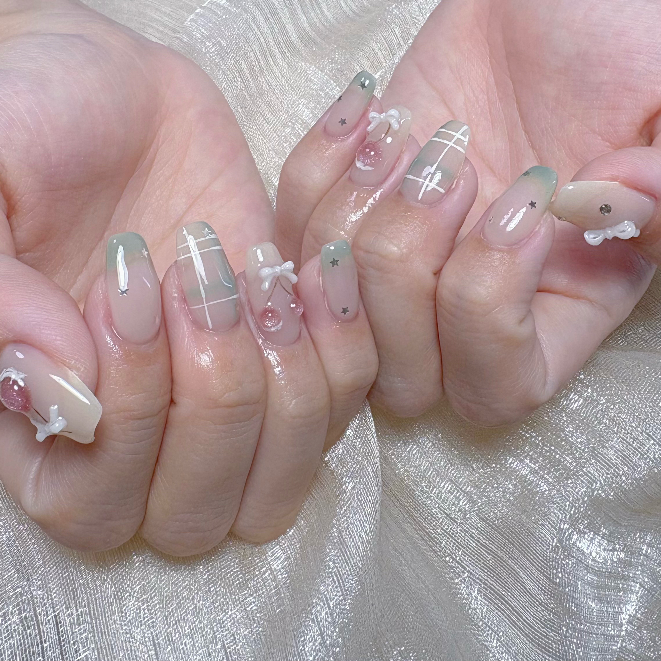 Nail_Jolie.123