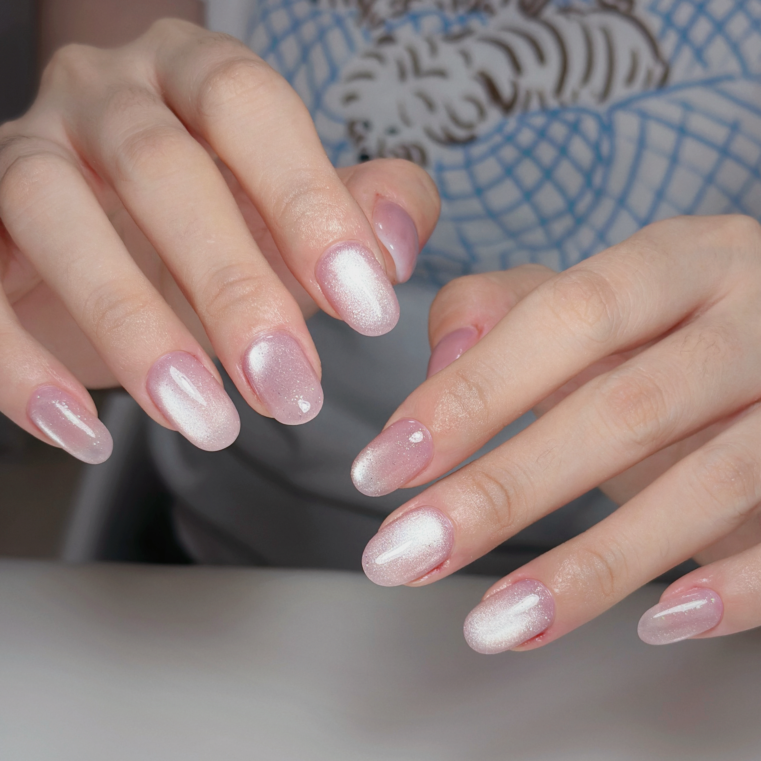 thumbs.up.nail