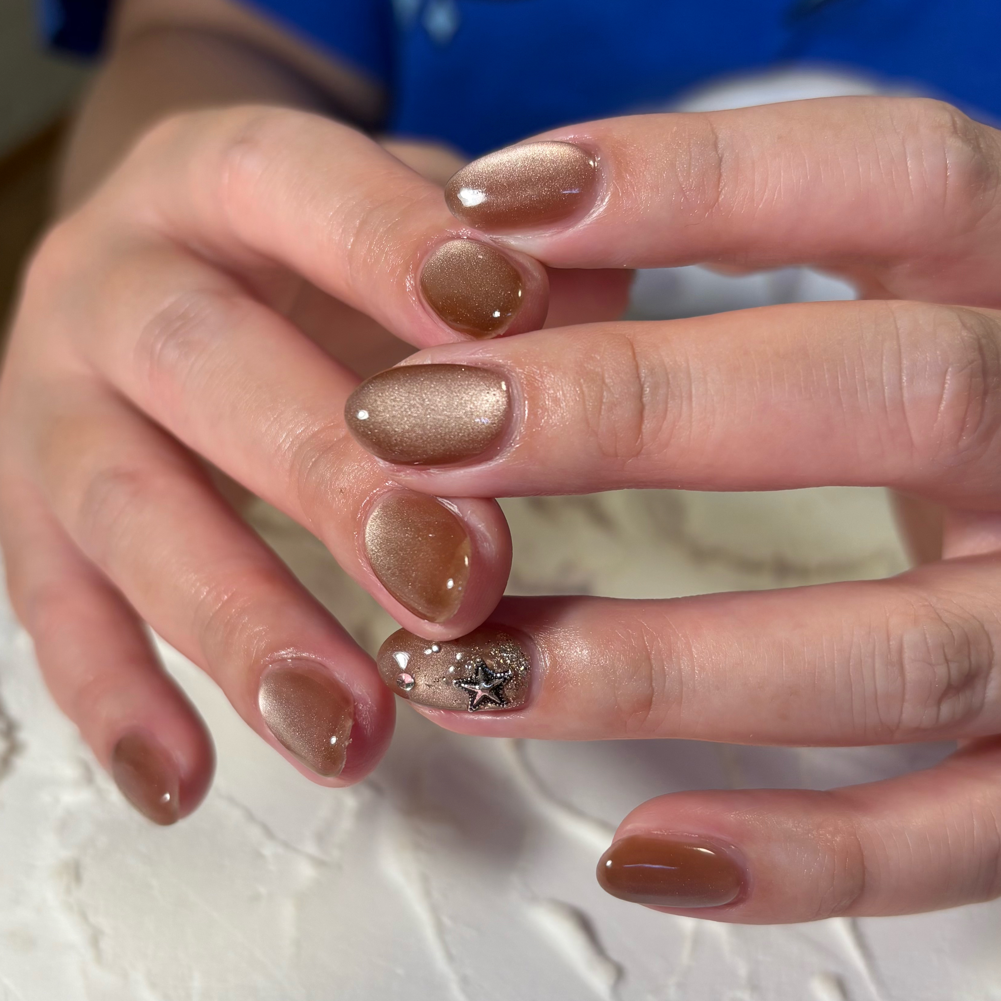 Lofi_nails