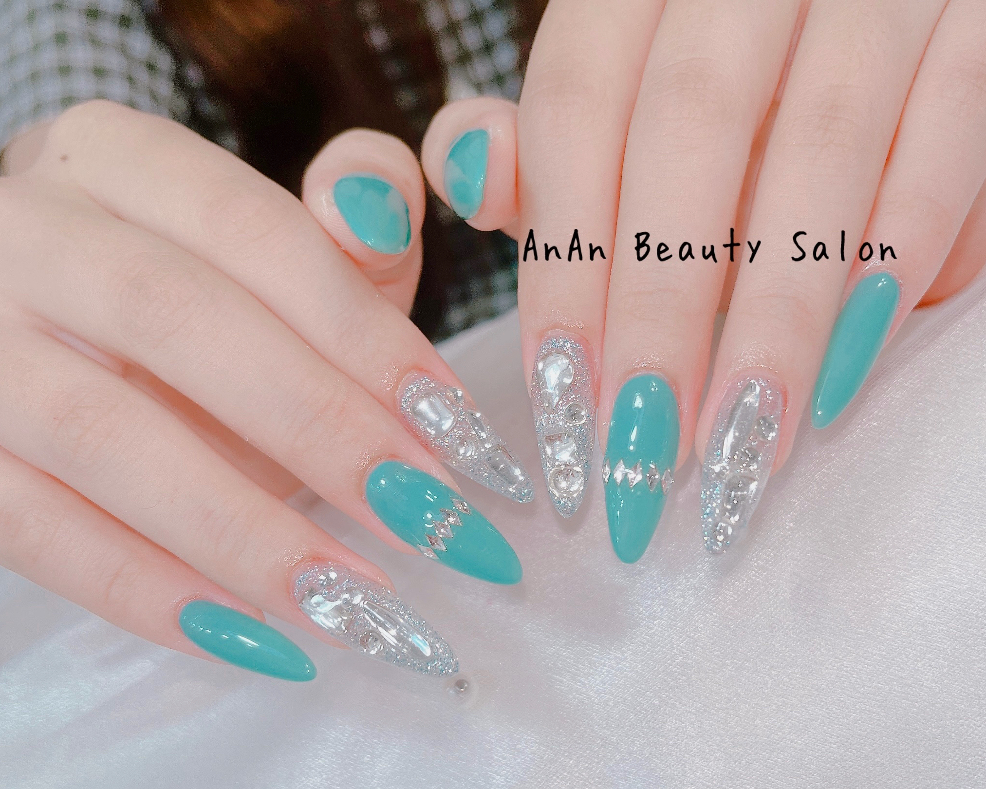 AnAn_salon