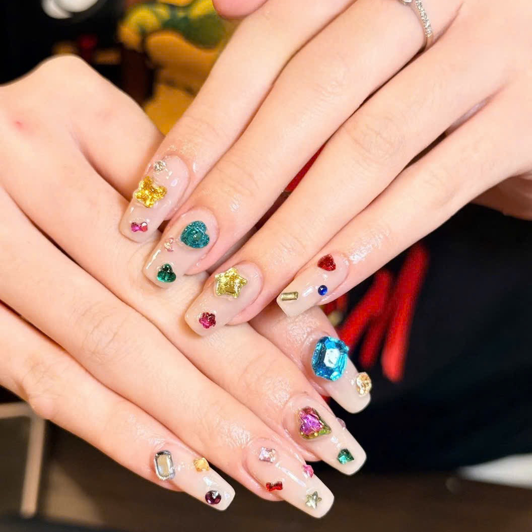Kanaa_Nail