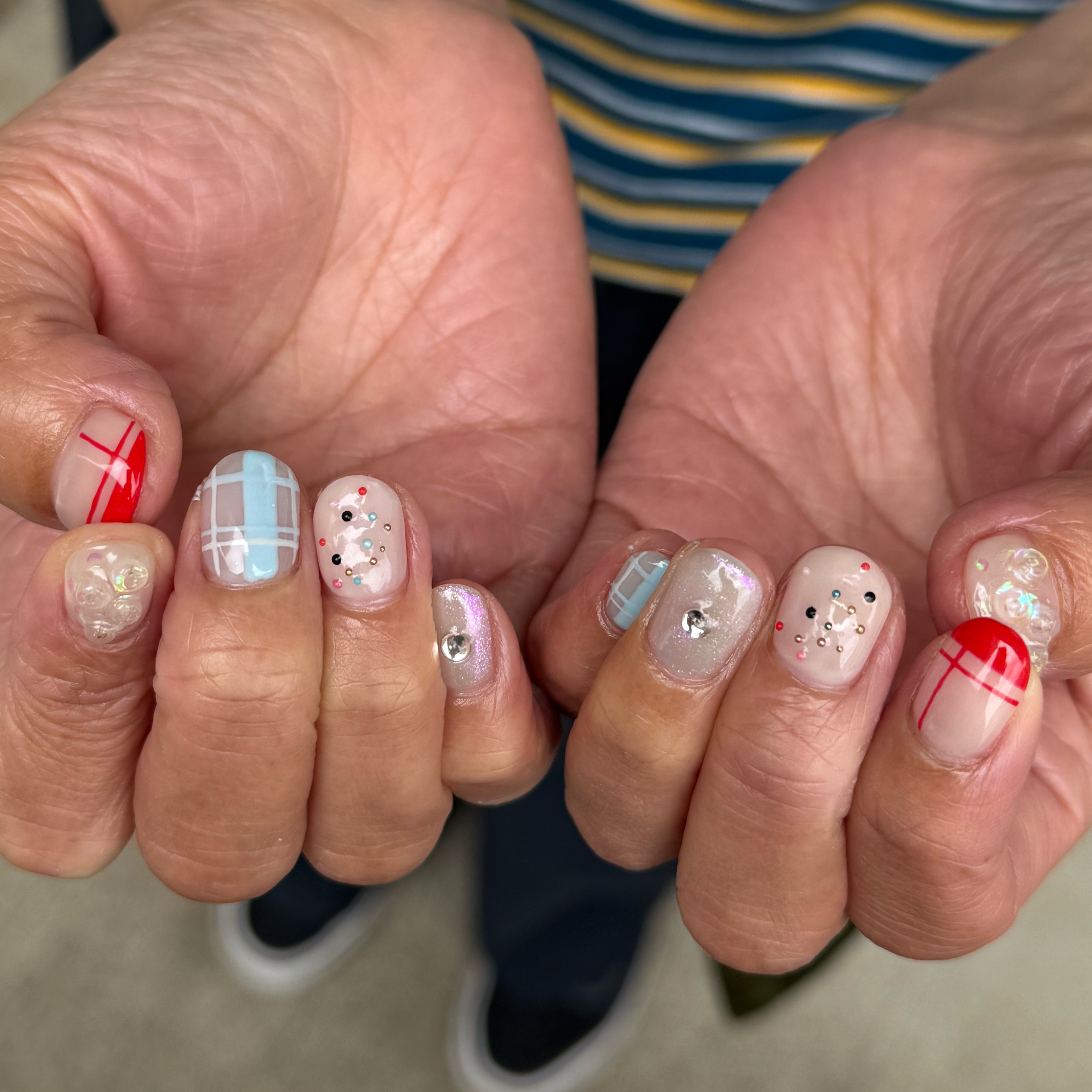 ten.nail