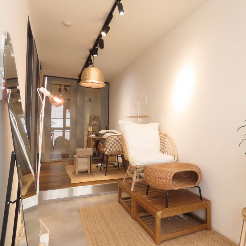 Nail Salon A29